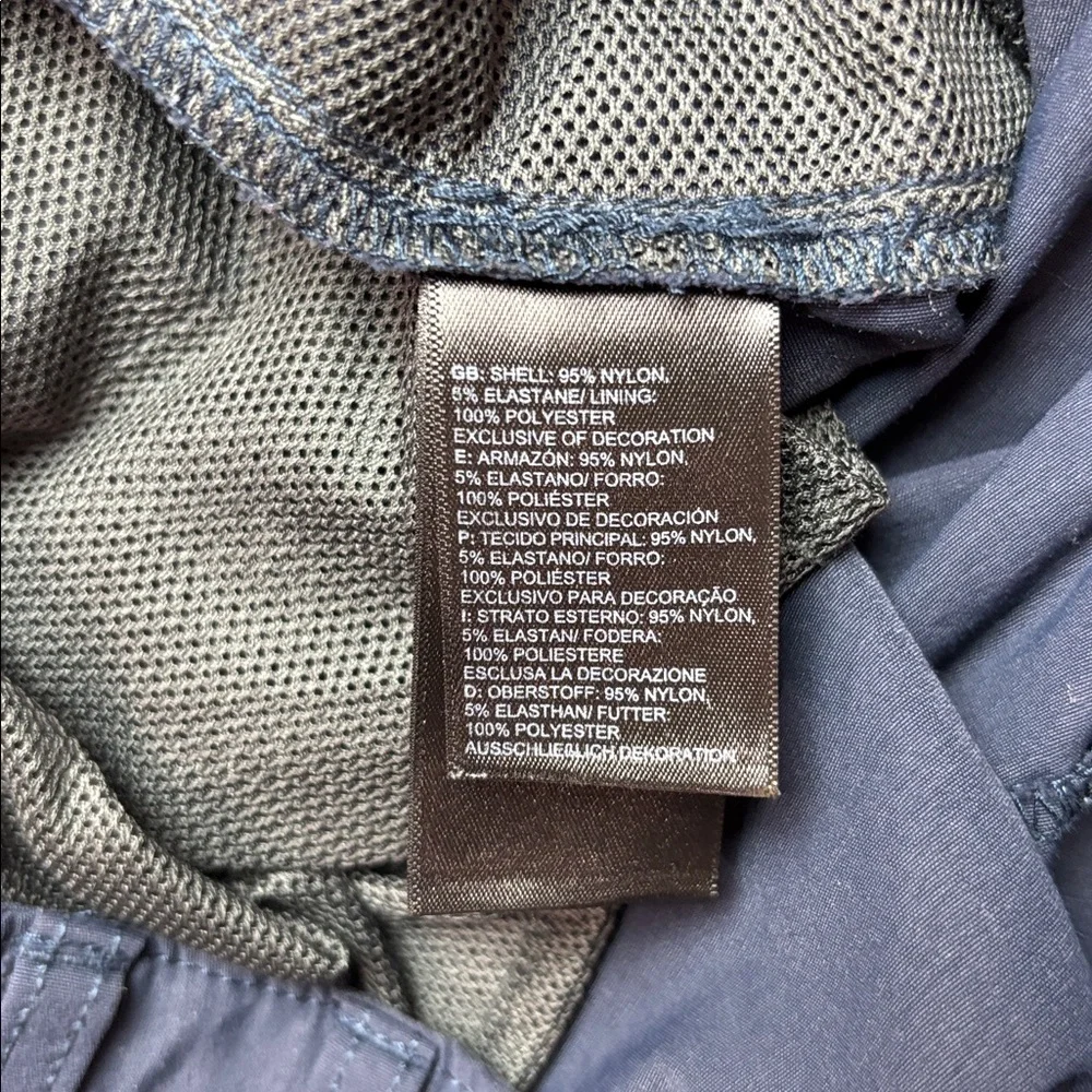 The North‎ Face Shorts Men's Size 40 Blue Active Outdoor Hiking